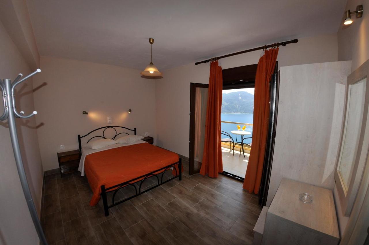 Bed and Breakfast Porto Timoni Afión Exteriér fotografie